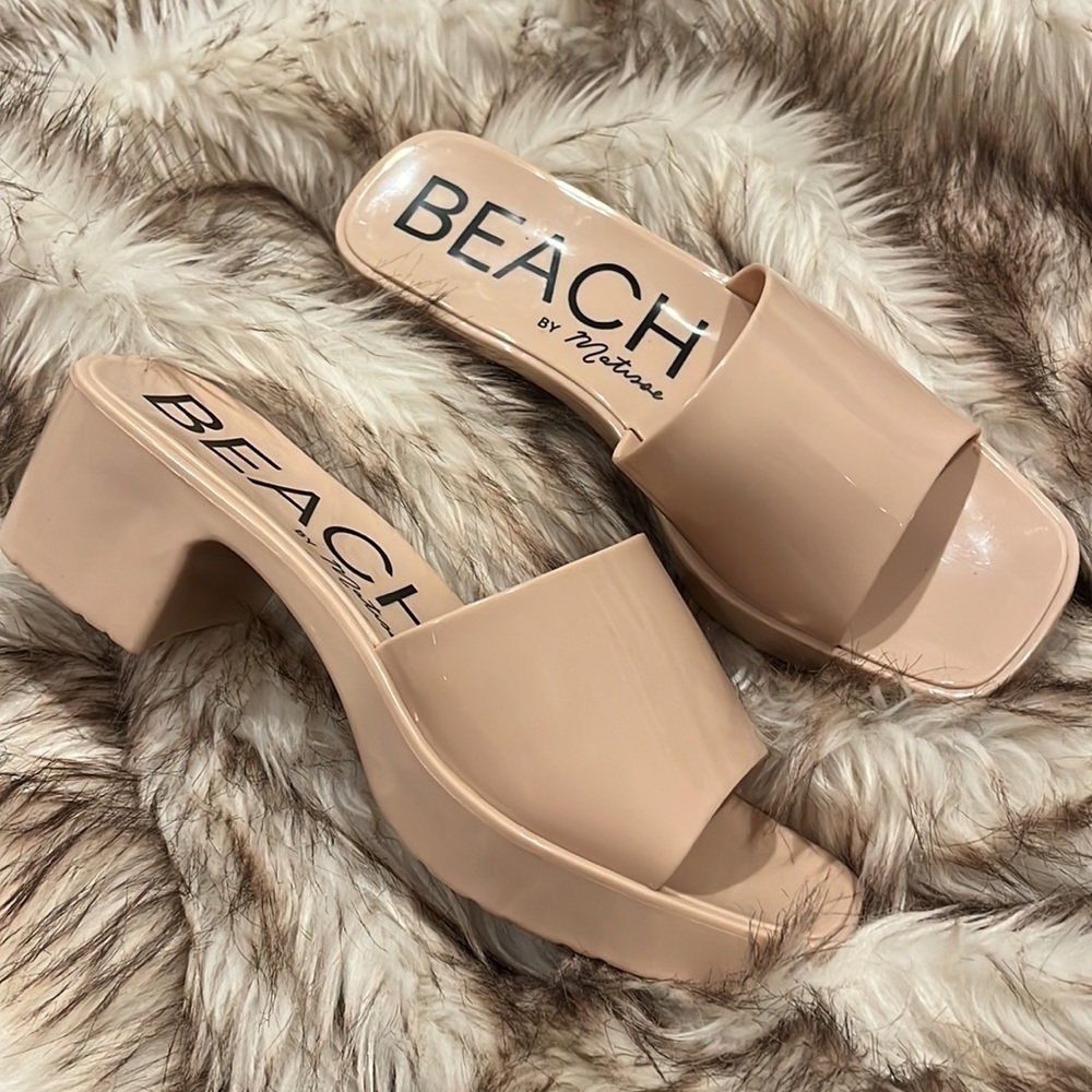 Beach by Matisse | Wade | 80’s Inspired Heeled Jelly Sandal | NUDE | Size 10